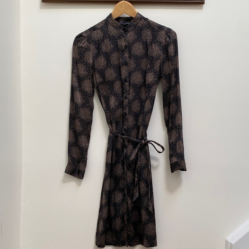 💯 Silk Club Monaco Belted Long Sleeve Midi Dress